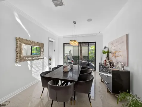 125 Pembroke Drive Palm Beach Gardens FL 33418