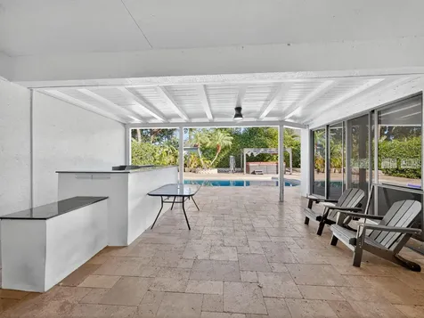 125 Pembroke Drive Palm Beach Gardens FL 33418