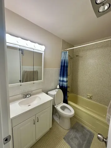 5300 Washington Street Hollywood FL 33021
