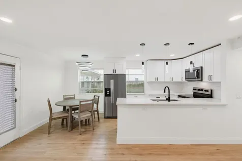 449 Normandy J Delray Beach FL 33484