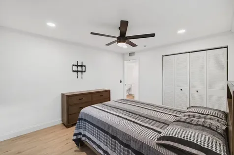 449 Normandy J Delray Beach FL 33484