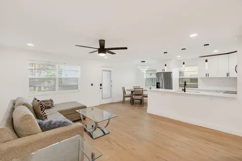 449 Normandy J Delray Beach FL 33484