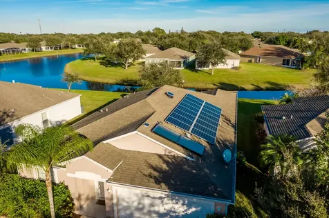 1100 W 13th Square Vero Beach FL 32960