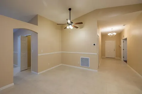 1100 W 13th Square Vero Beach FL 32960
