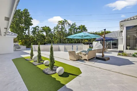 2673 Nw 64th Boulevard Boca Raton FL 33496