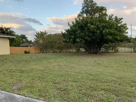 7086 Lawrence Road Boynton Beach FL 33436