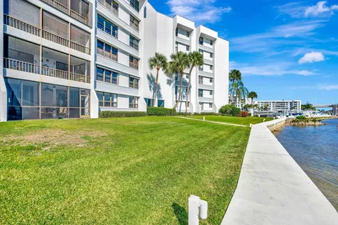 1542 Jupiter Cove Drive Jupiter FL 33469