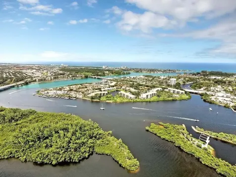 1542 Jupiter Cove Drive Jupiter FL 33469