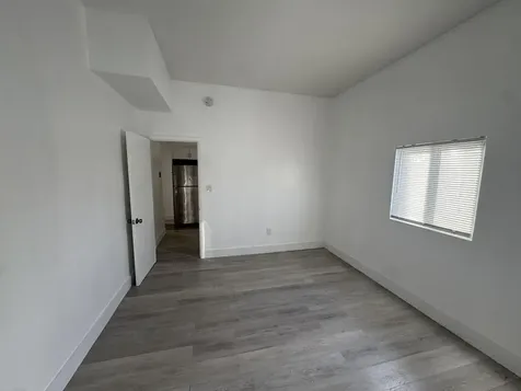 516 49th Street West Palm Beach FL 33407