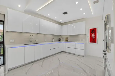 19297 Sabal Lake Drive Boca Raton FL 33434