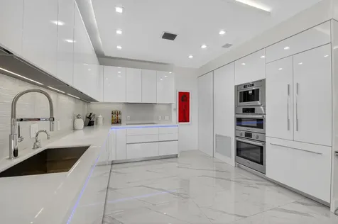 19297 Sabal Lake Drive Boca Raton FL 33434