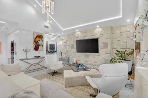 19297 Sabal Lake Drive Boca Raton FL 33434