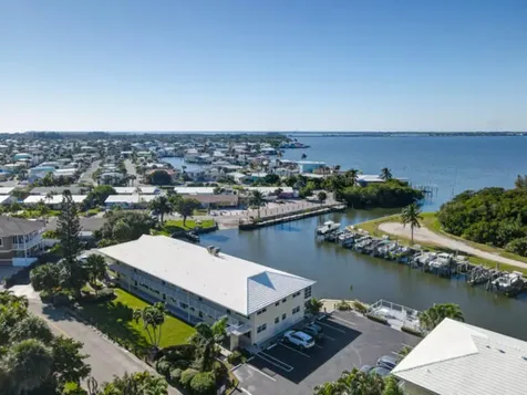 200 N El Mar Drive A205 Jensen Beach FL 34957