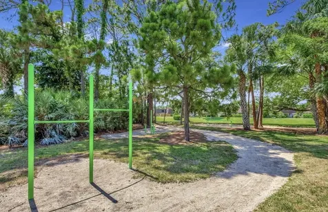 417 4th Lane Palm Beach Gardens FL 33418