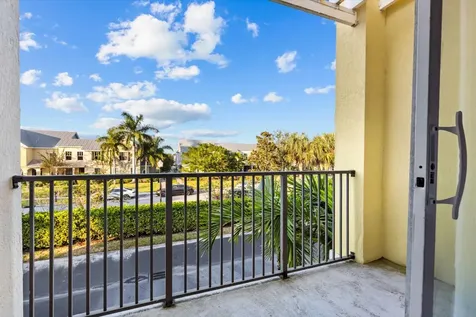 10480 Sw Stephanie Way Port Saint Lucie FL 34987