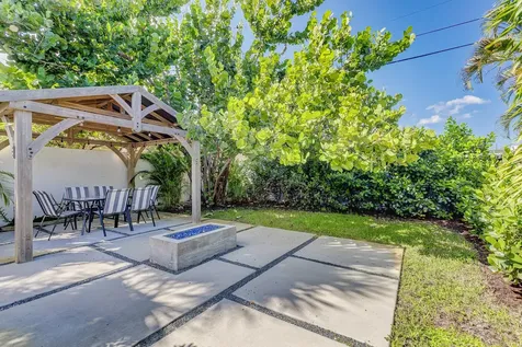 385 Hunter Street West Palm Beach FL 33405