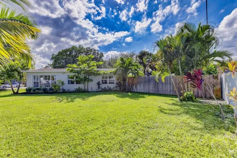 385 Hunter Street West Palm Beach FL 33405