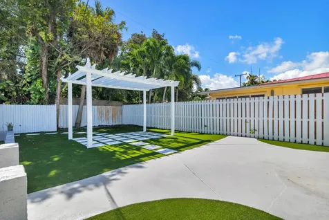 3517 N Flagler Drive West Palm Beach FL 33407