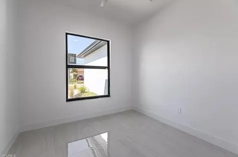 1640 Nw 38th Avenue Cape Coral FL 33993