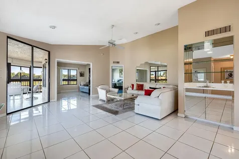 7689 Glendevon Lane Delray Beach FL 33446