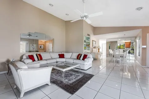 7689 Glendevon Lane Delray Beach FL 33446