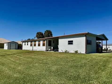 1924 Se 30th Street Okeechobee FL 34974