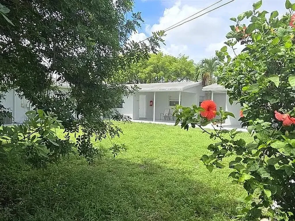 2632 NW 18th Terrace Oakland Park FL 33311