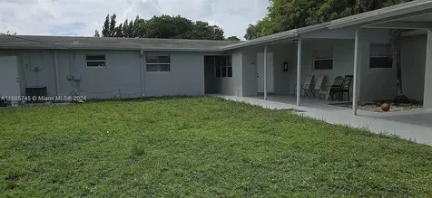 2632 NW 18th Terrace Oakland Park FL 33311