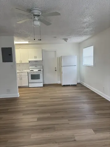 2632 NW 18th Terrace Oakland Park FL 33311