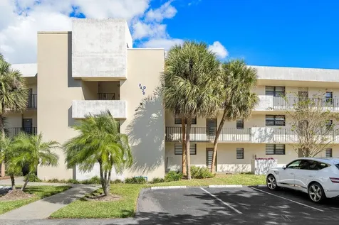2420 Deer Creek Country Club Boulevard Deerfield Beach FL 33442