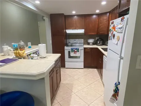 4374 Nw 9th Avenue Deerfield Beach FL 33064