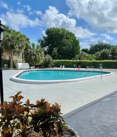 4374 Nw 9th Avenue Deerfield Beach FL 33064