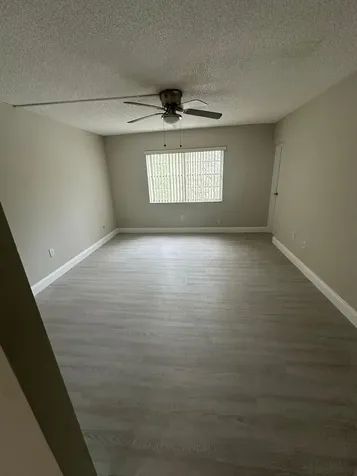4374 Nw 9th Avenue Deerfield Beach FL 33064
