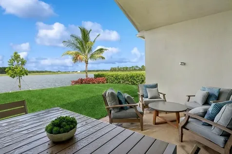 10184 Nw Field Flower Trail Port Saint Lucie FL 34987
