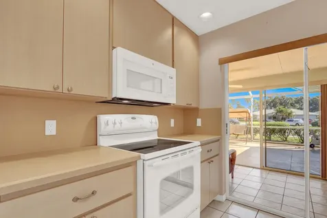 1255 Nw Sun Terrace Circle Port Saint Lucie FL 34986