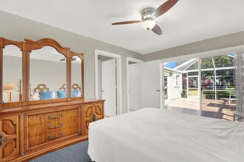 1255 Nw Sun Terrace Circle Port Saint Lucie FL 34986