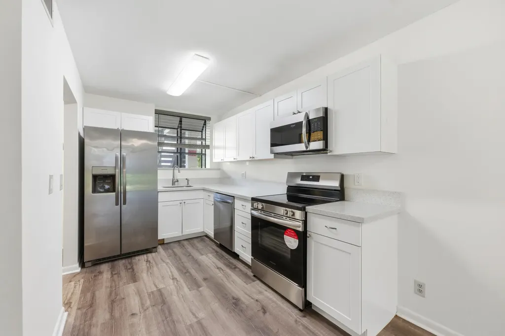 1250 S Military Trail Deerfield Beach FL 33442