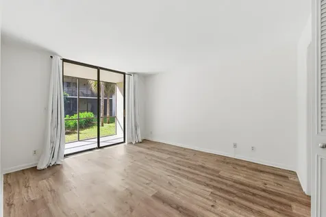 1250 S Military Trail Deerfield Beach FL 33442