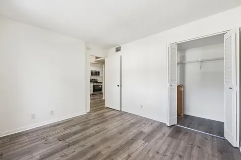 1250 S Military Trail Deerfield Beach FL 33442