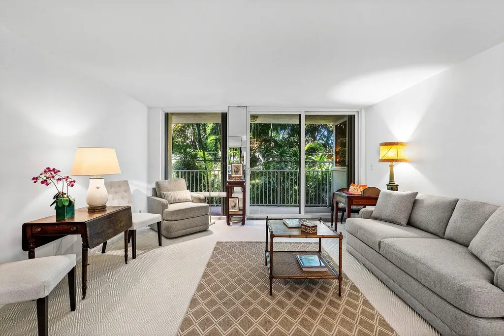 223 Atlantic Avenue Palm Beach FL 33480