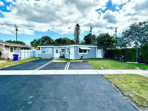 3670 NE 15th Avenue Pompano Beach FL 33064