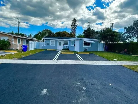 3670 NE 15th Avenue Pompano Beach FL 33064