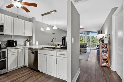 9450 Poinciana Place Davie FL 33324