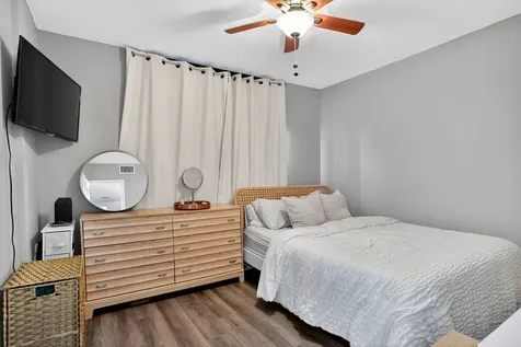 9450 Poinciana Place Davie FL 33324