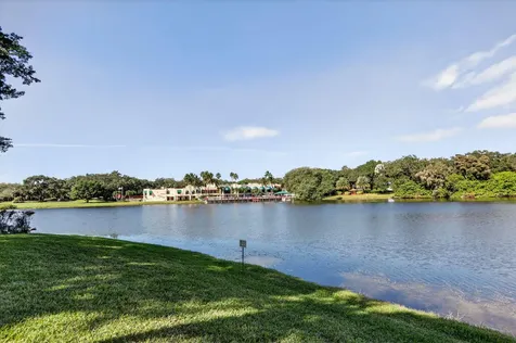 9450 Poinciana Place Davie FL 33324