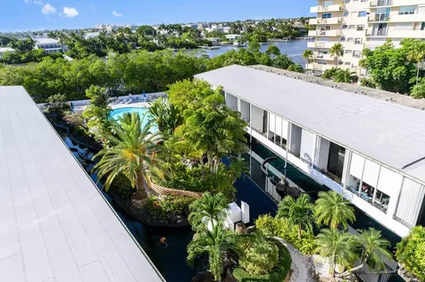 3589 S Ocean Boulevard South Palm Beach FL 33480
