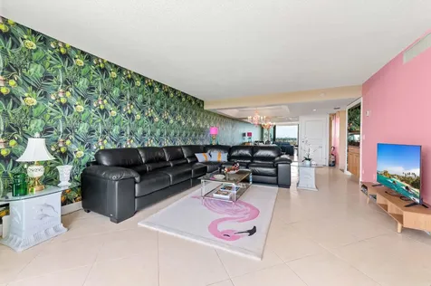 3589 S Ocean Boulevard South Palm Beach FL 33480