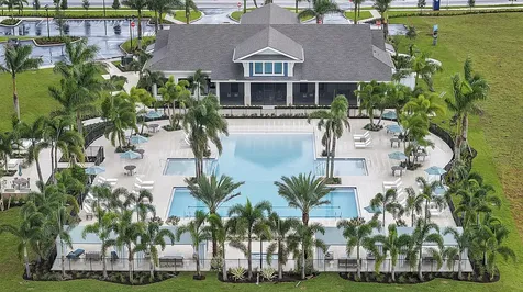 10209 Nw Field Flower Trail Port Saint Lucie FL 34987