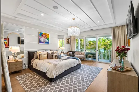 436 Ne Wavecrest Way Boca Raton FL 33432