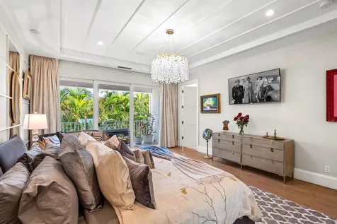 436 Ne Wavecrest Way Boca Raton FL 33432